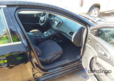 2015 Chrysler 200 Limited из США, поврежденный, VIN 1C3CCCAB4FN571108